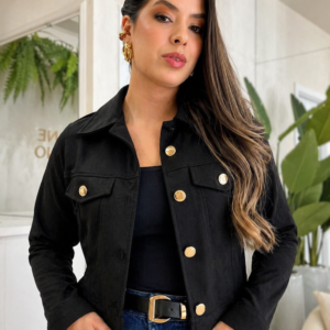 Jaqueta Cropped Premium Preta com Botões Dourados – Elegância Urbana